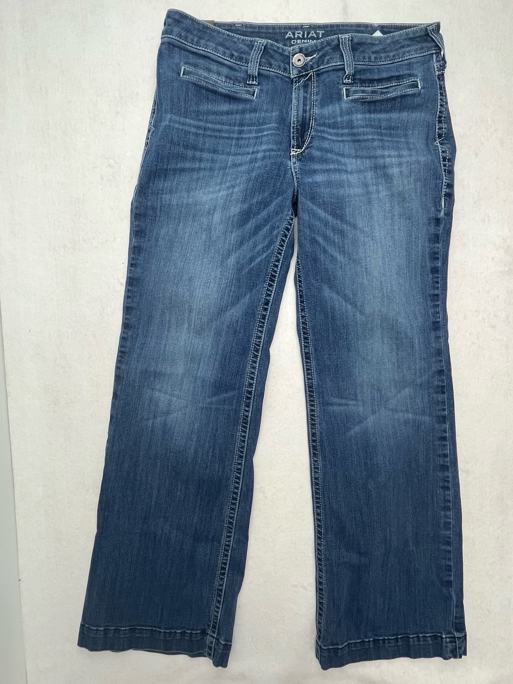 Ariat Women’s Medium Wash Stretch Wide Leg Denim Trouser Jeans Pants⁠ Size 32R
